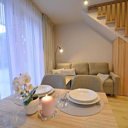 Apartamenty Bryza - Baltycki B-06 Z Tarasem, 100M Od Morza Swinoujscie Kültér fotó